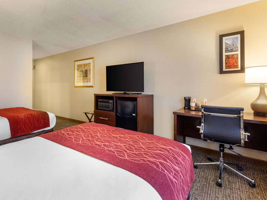 Comfort Inn Auburn-Worcester主图