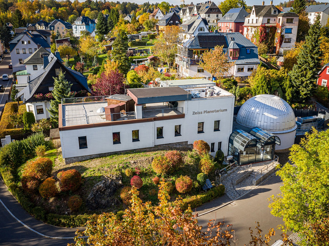 Zeiss-Planetarium und Sternwarte-Schneeberg必去景点