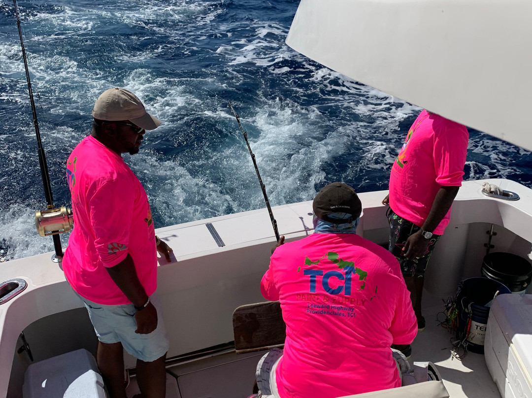 BITE ME Sport Fishing-Turtle Cove必去景点