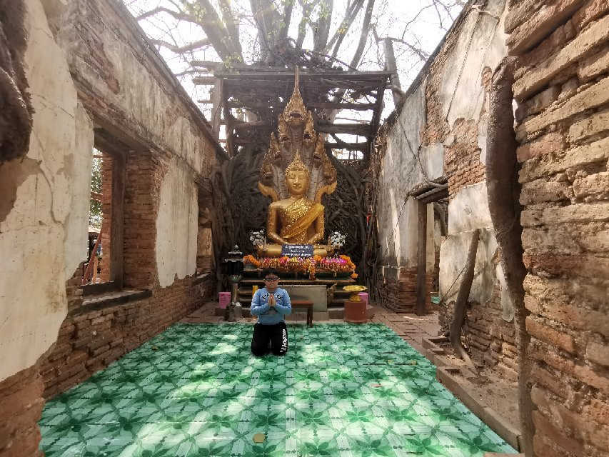 Sang Kra Tai Temple-红统必去景点