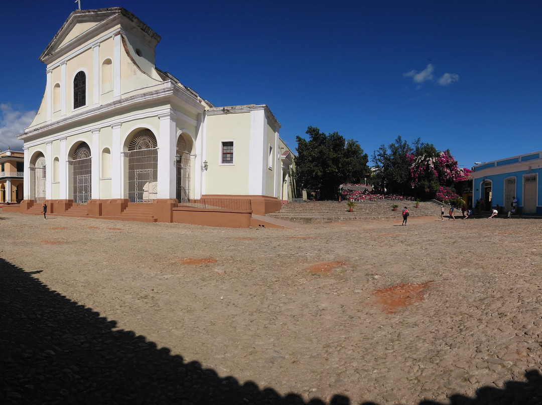 Iglesia De La Santisima-特立尼达必去景点