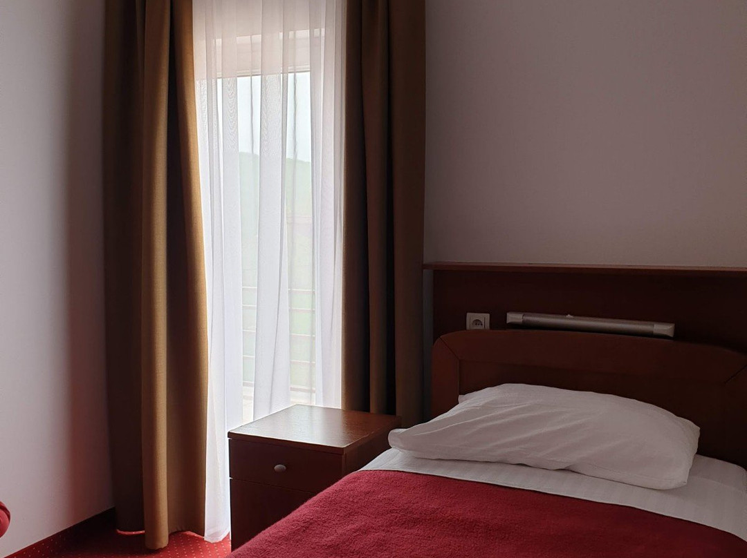 米尔尼库塔克酒店主图