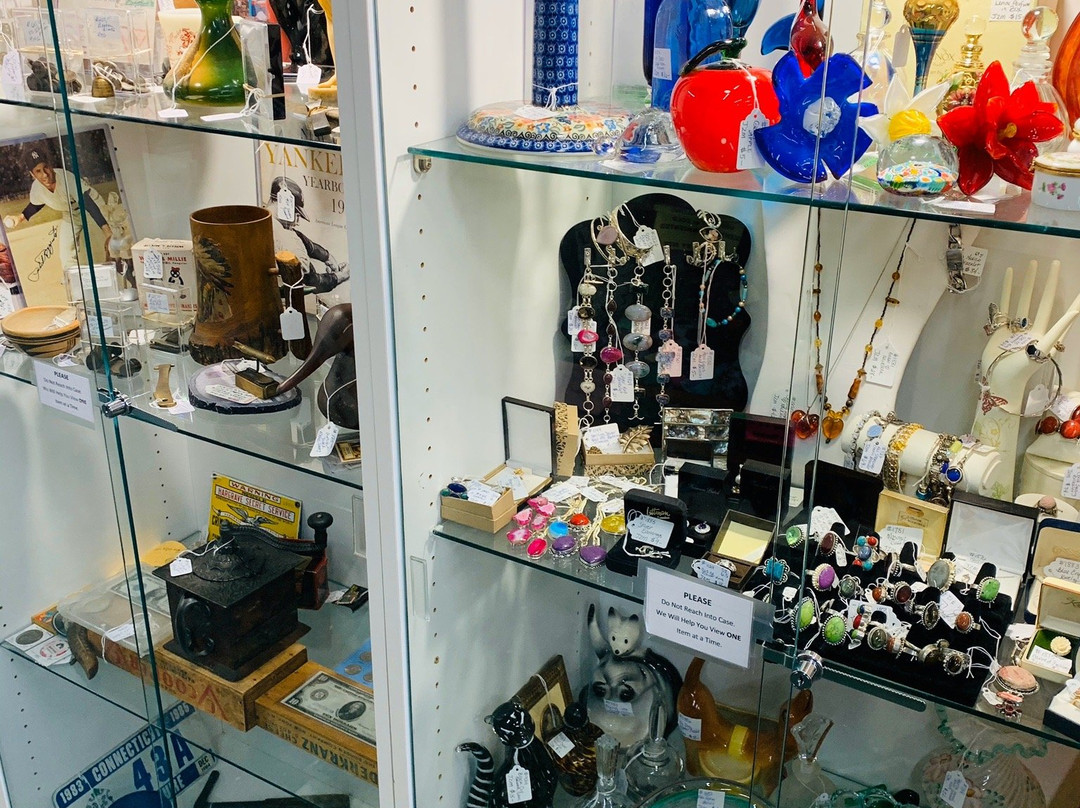 Yankee Flea Market-Palmer必去景点