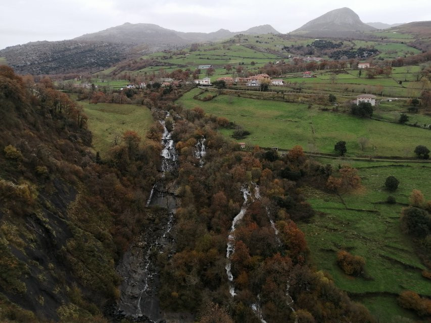 Mirador de las Cascadas del rio Gandara景点图片