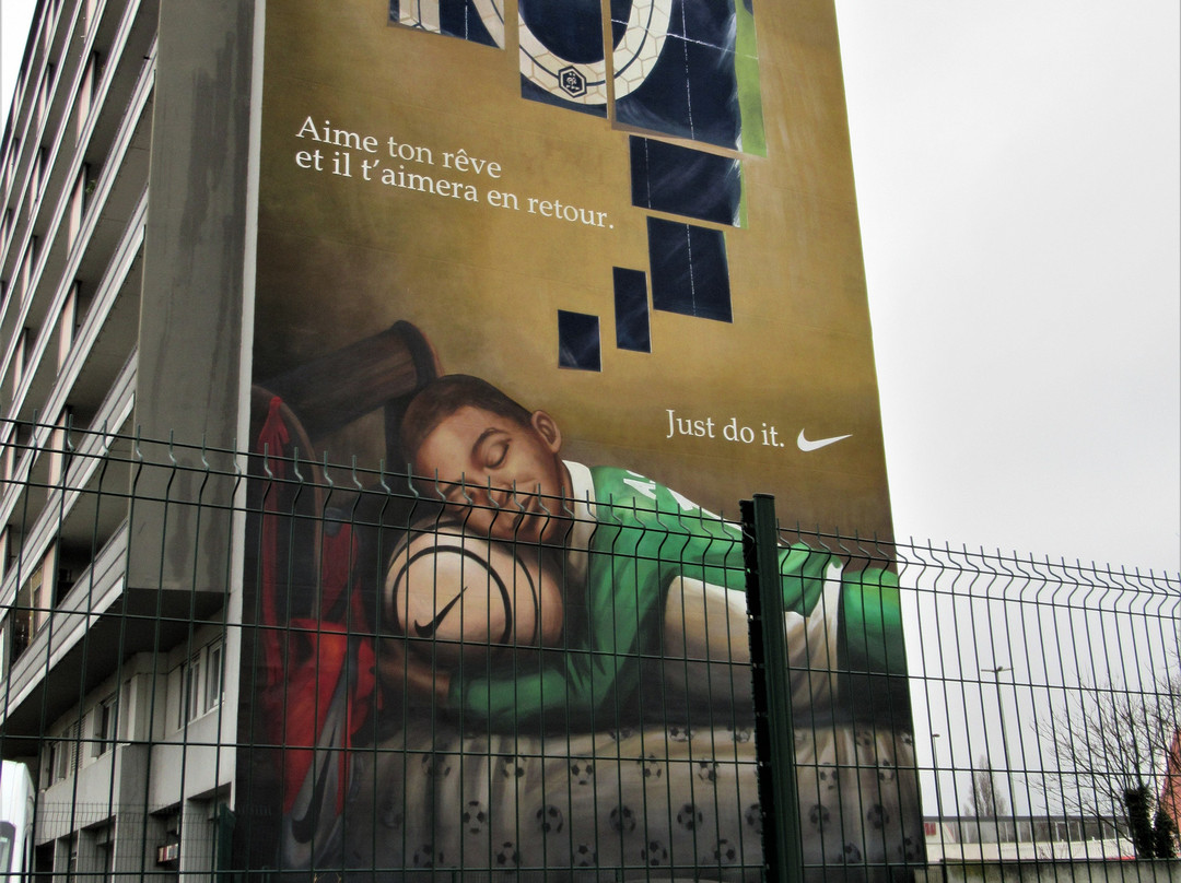 Fresque "Kylian Mbappé"景点图片