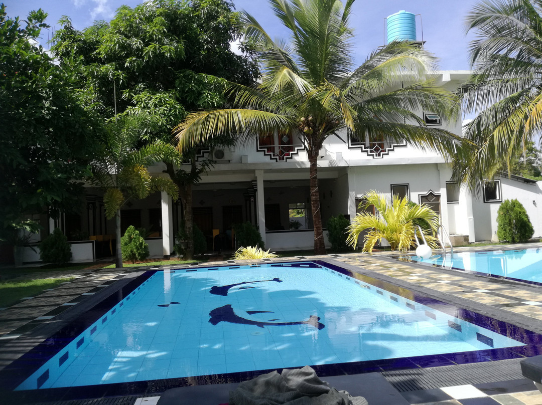 孔雀里奇酒店主图