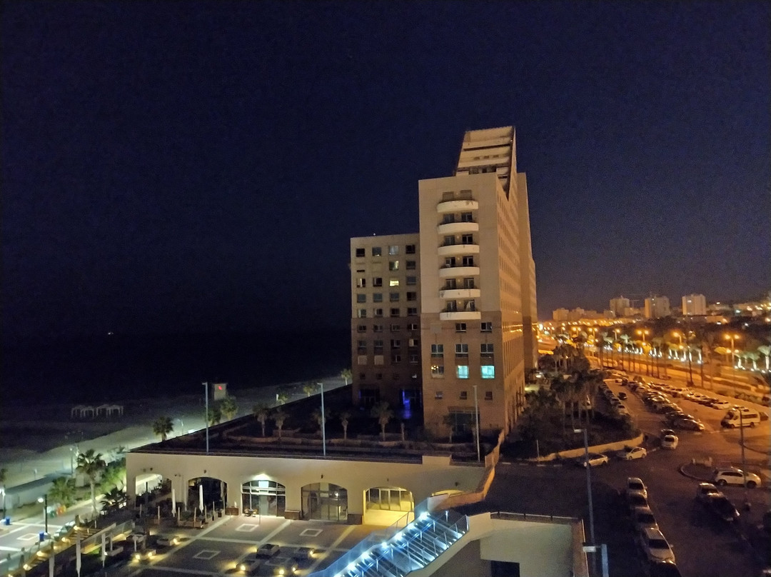 海法莱昂纳多酒店主图