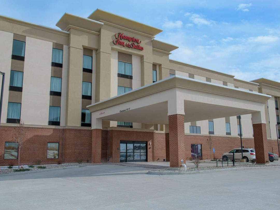 Hampton Inn & Suites Bay City主图