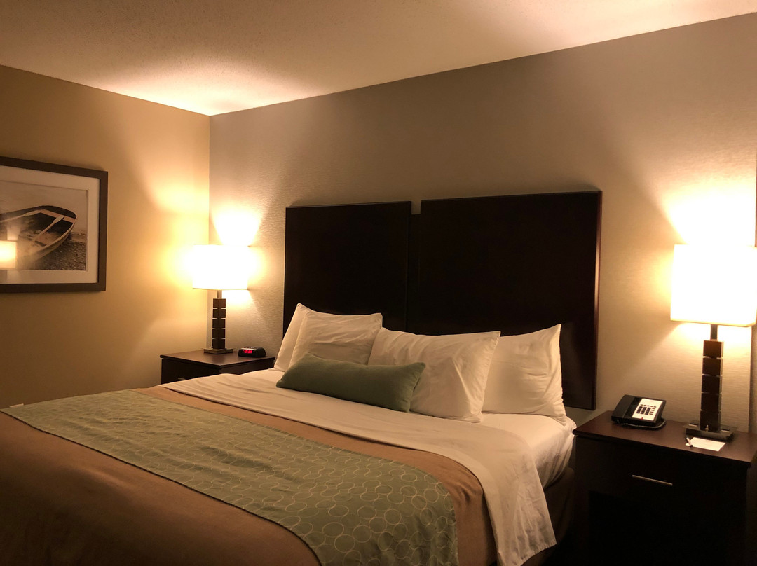 GrandStay Hotel & Suites Glenwood主图