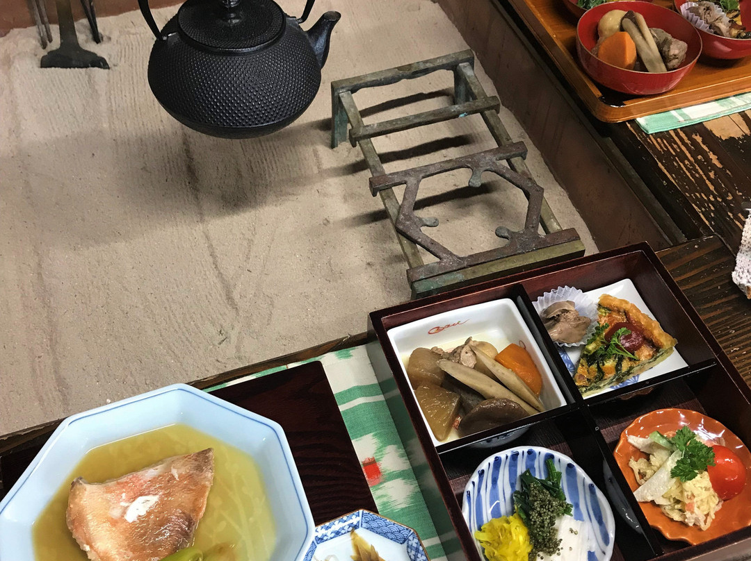 囲炉裏カフェ CoCo