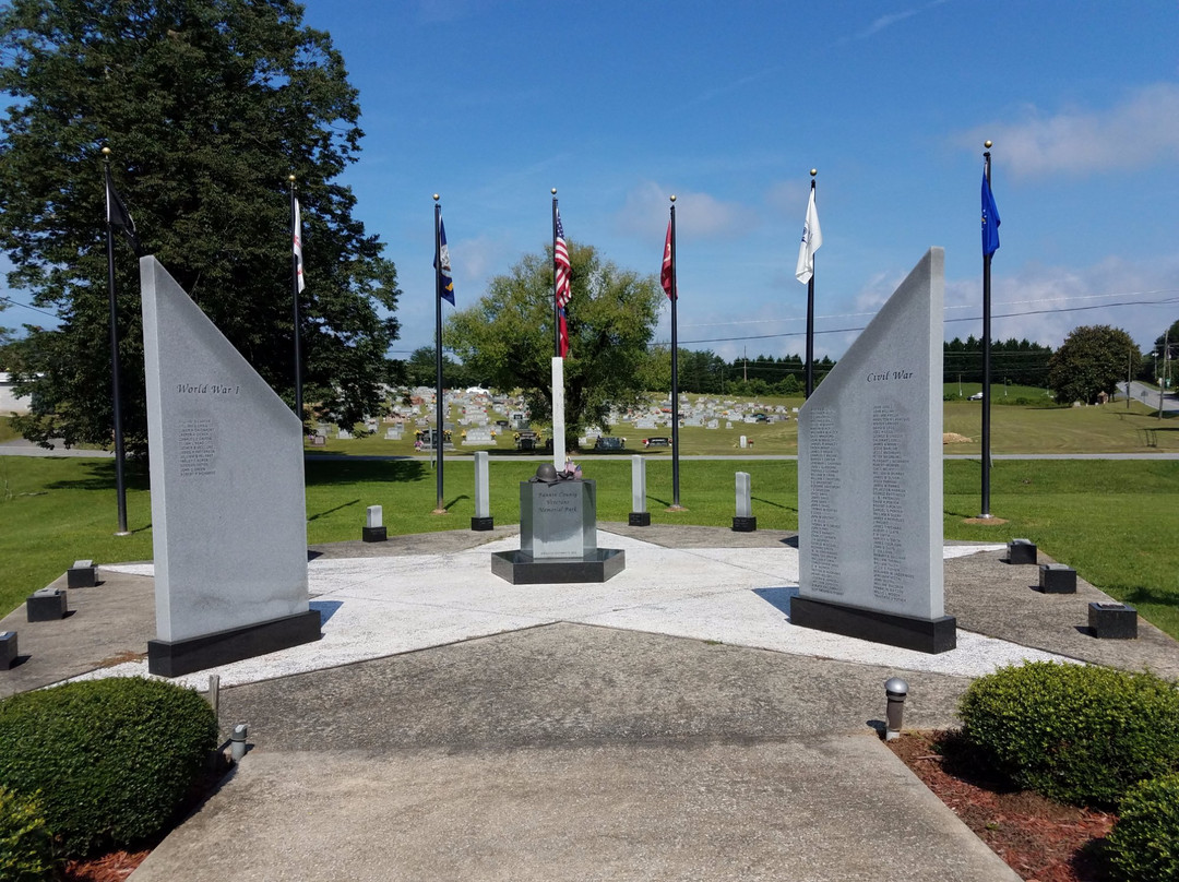 Fannin County Veterans Memorial Park景点图片