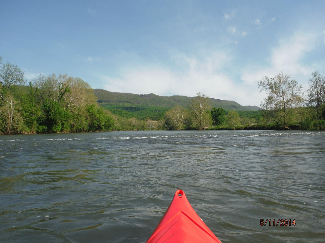 The Downriver Canoe Company景点图片