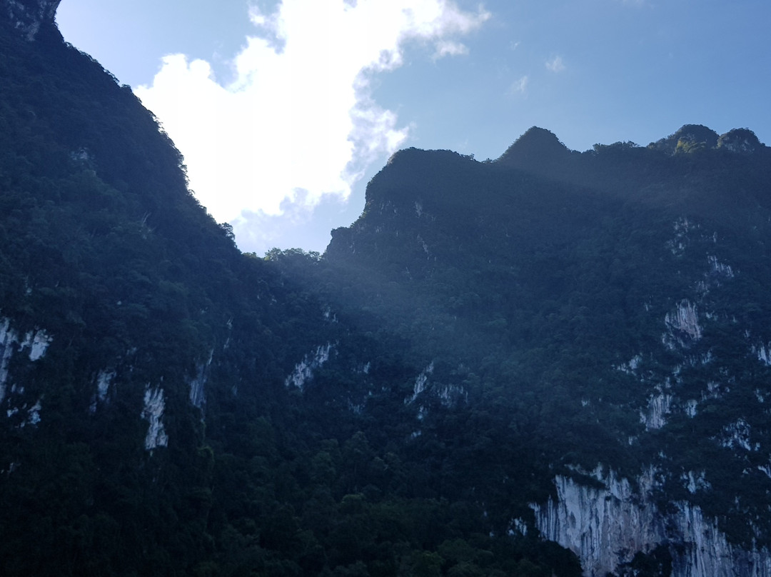 Cheow Lan Dam (Ratchaprapa Dam)景点图片