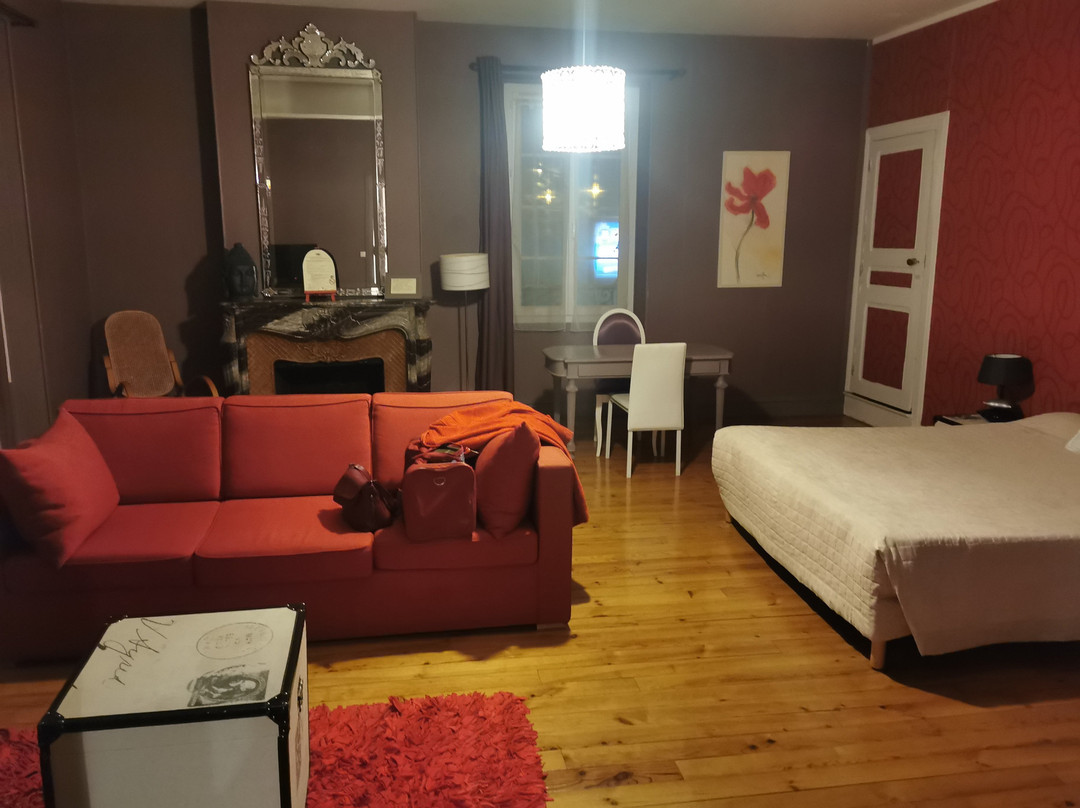 Le Fer à Cheval主图