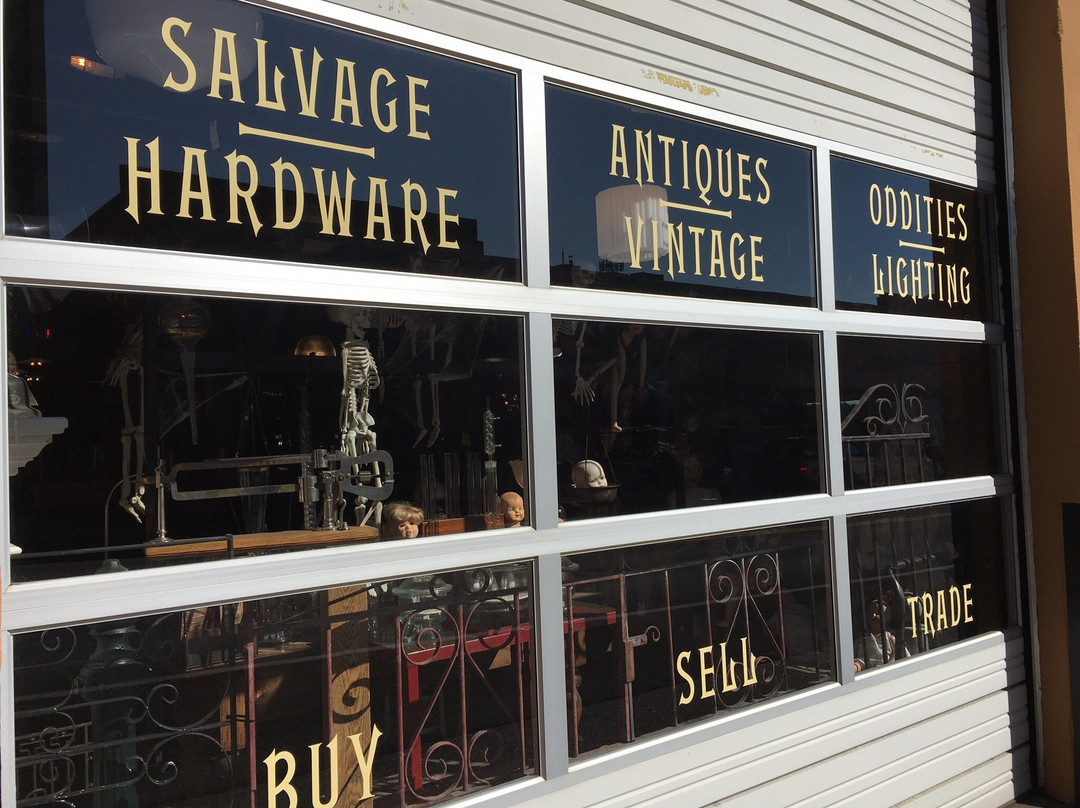 Old Portland Hardware & Architectural-波特兰必去景点