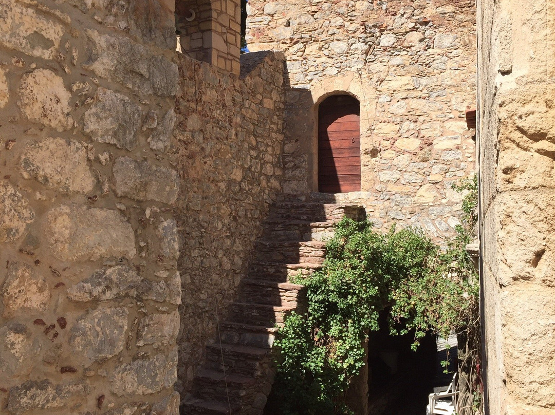 Taxiarchis Monastery景点图片