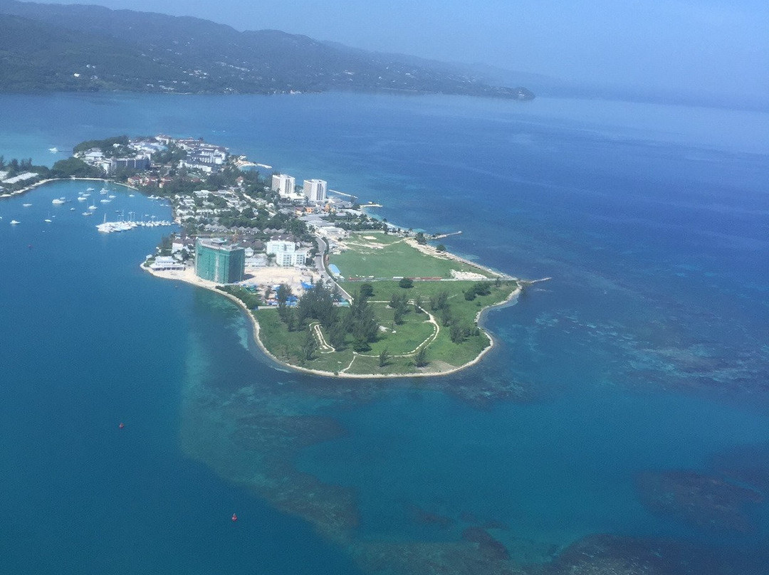 Captain's Aviation-金斯敦必去景点