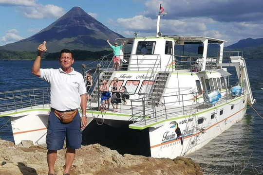 Catamarán Tucán Arenal-Nuevo Arenal必去景点