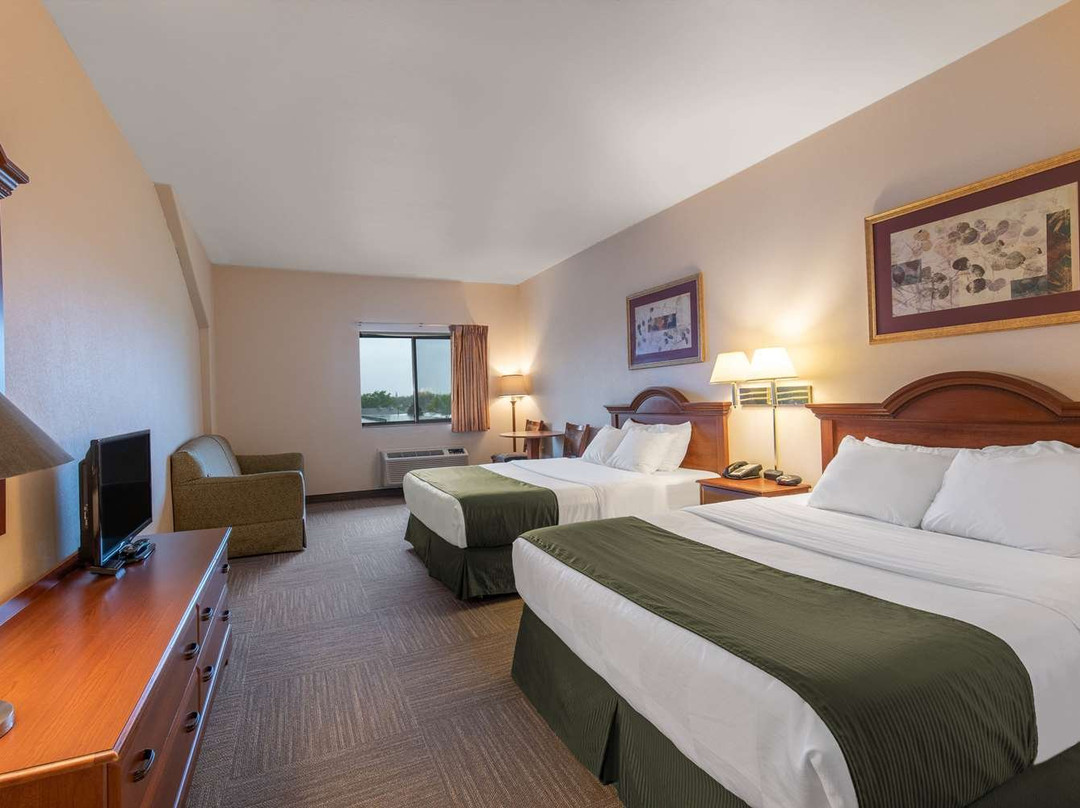 Days Inn by Wyndham Mitchell SD主图