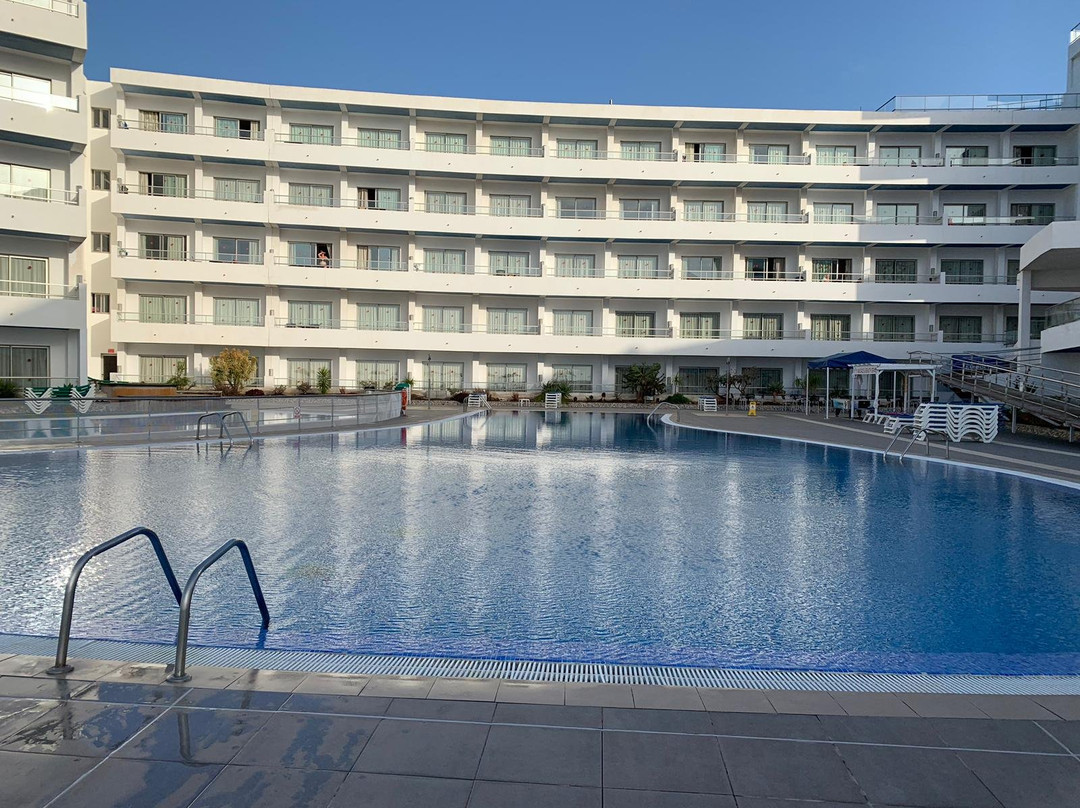 Aguamarina Aparthotel主图