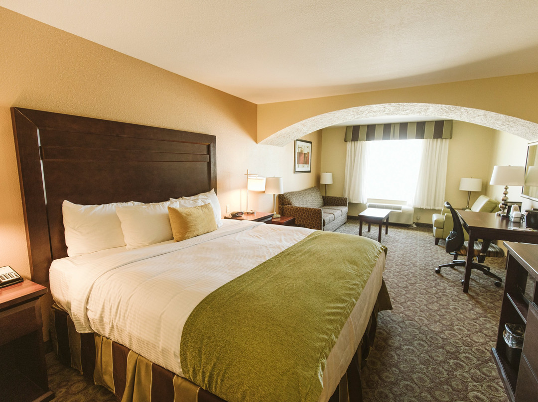 Highland Suites Minot主图