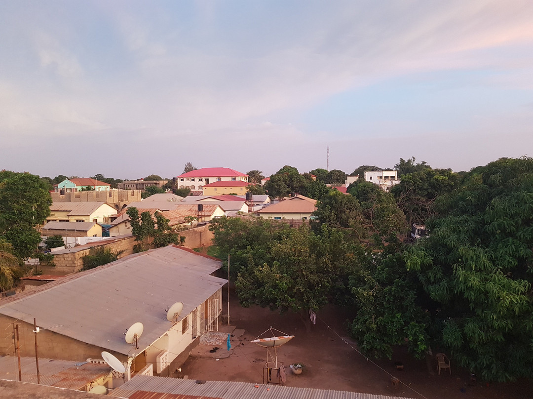 Camara Gardens Guesthouse Kololi主图