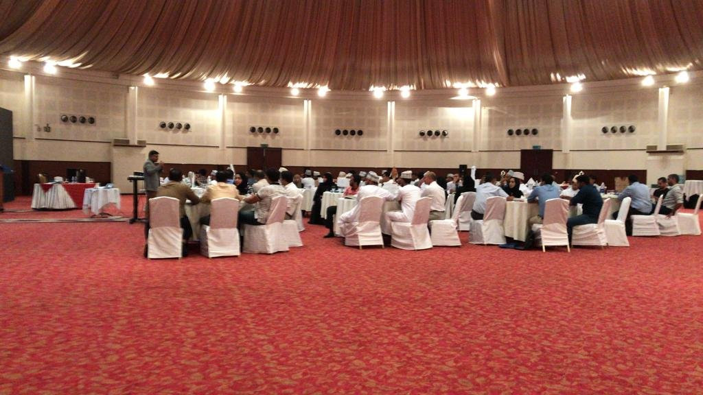 法拉吉酒店主图