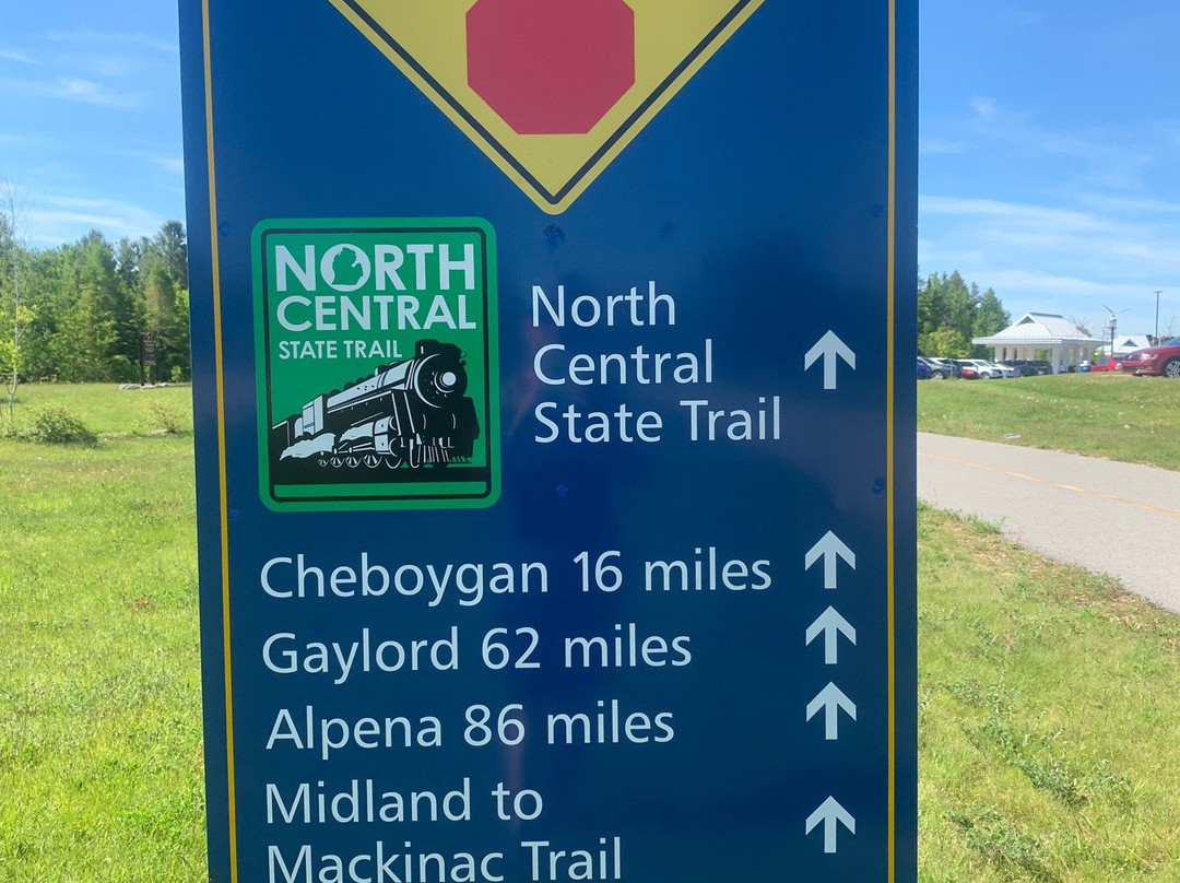North Central State Trail景点图片