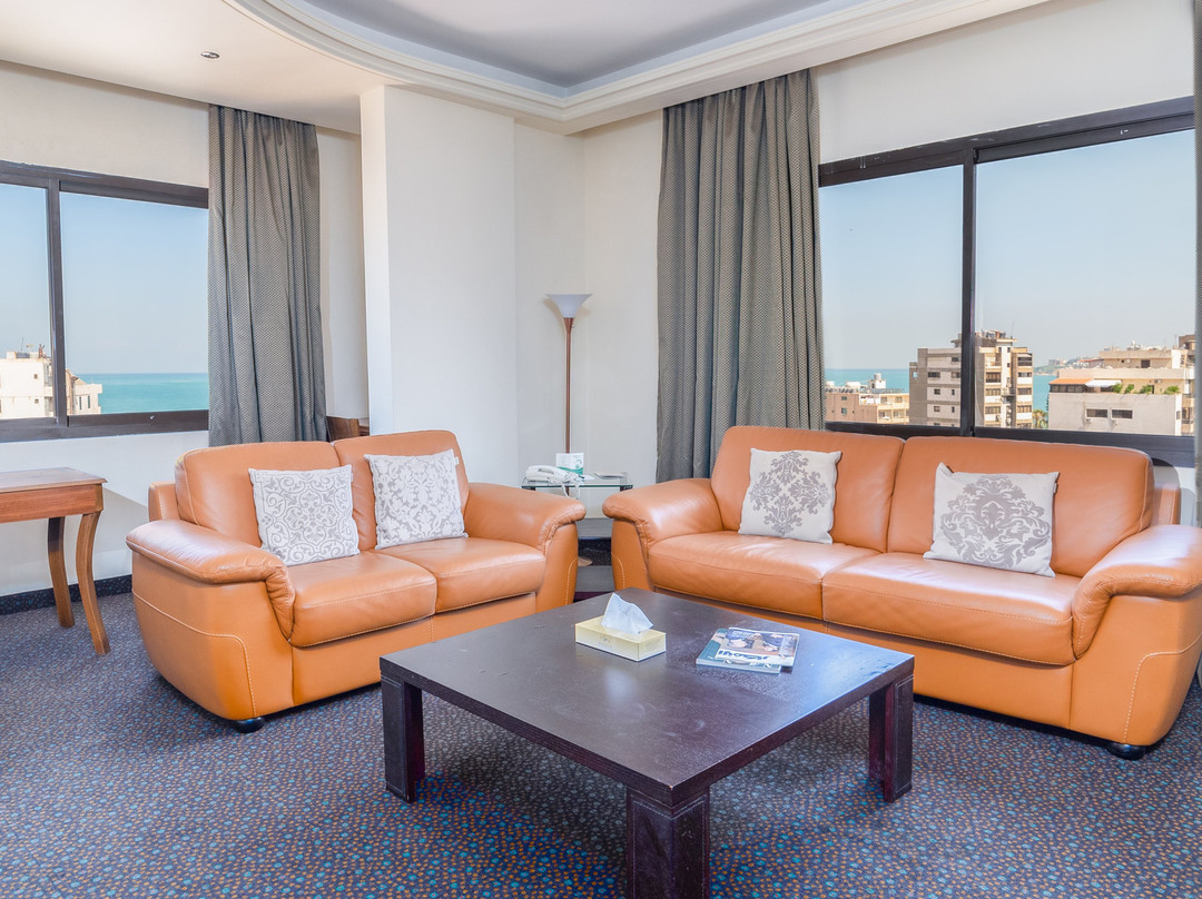 Madisson Hotel主图