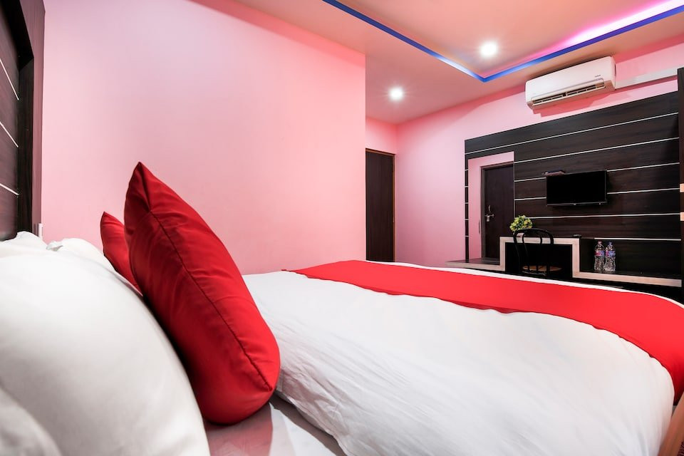 OYO 405 Hotel Grand Pacific Pvt Ltd主图