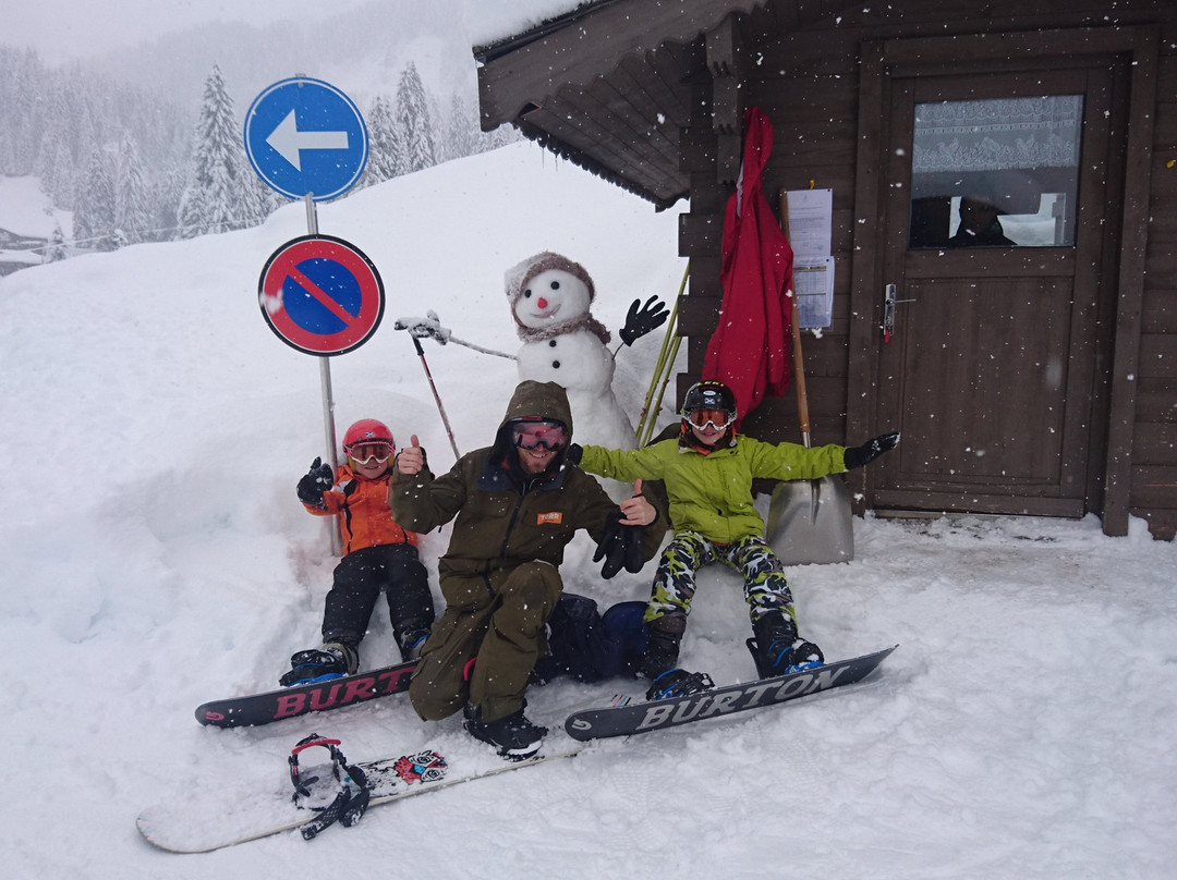 TORR Snowboarding景点图片