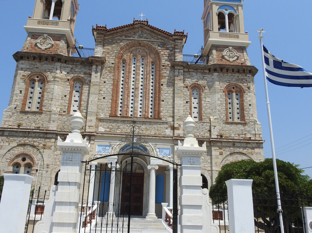 Church of the Assumption of the Virgin Mary-Karlovasi必去景点