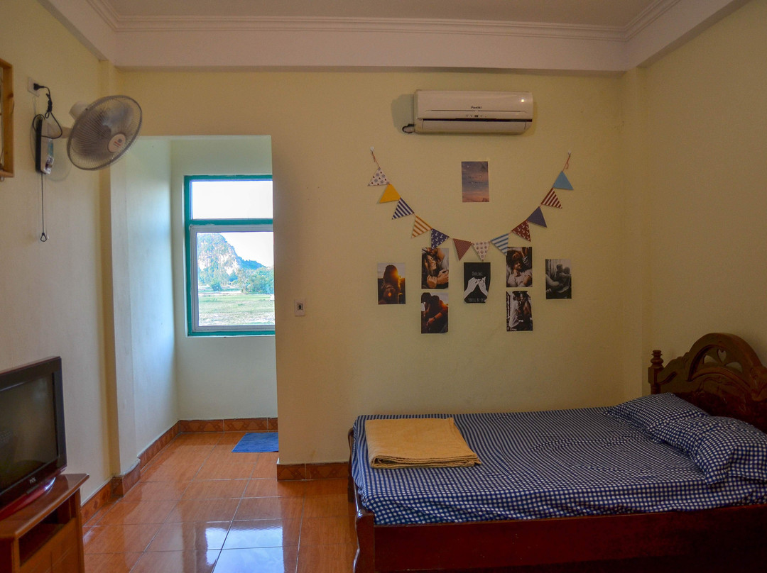 The Goat Homestay & Bar