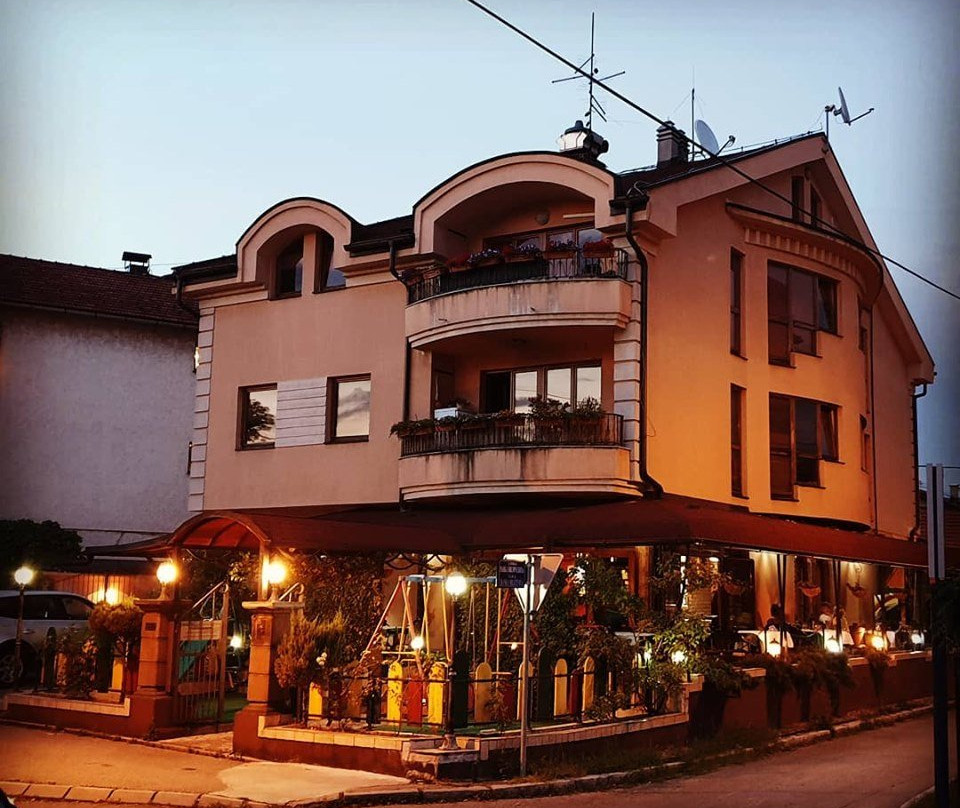 Trn餐馆和美食-Restaurant Aljosa & Sasa