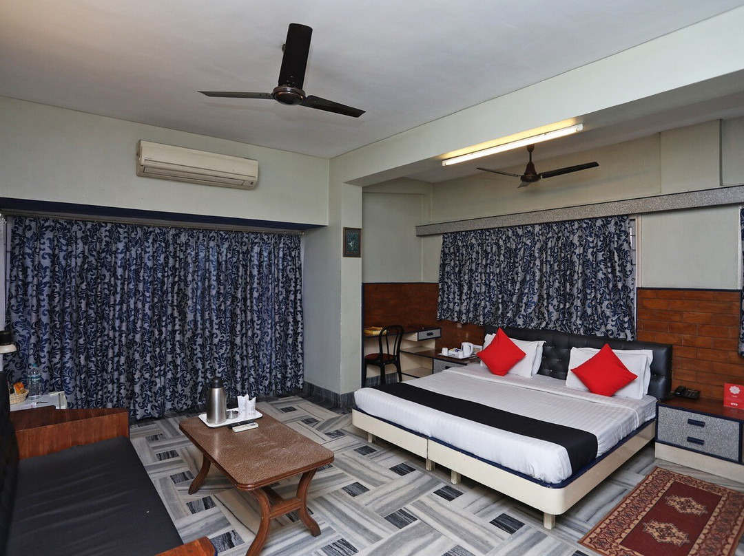 Capital O 36426 Brindaban主图