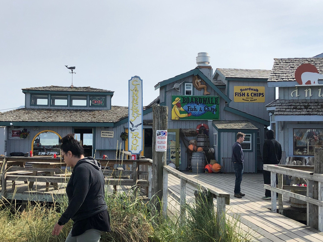 J & J Smart Charters - Private Tours-尼尔奇克必去景点