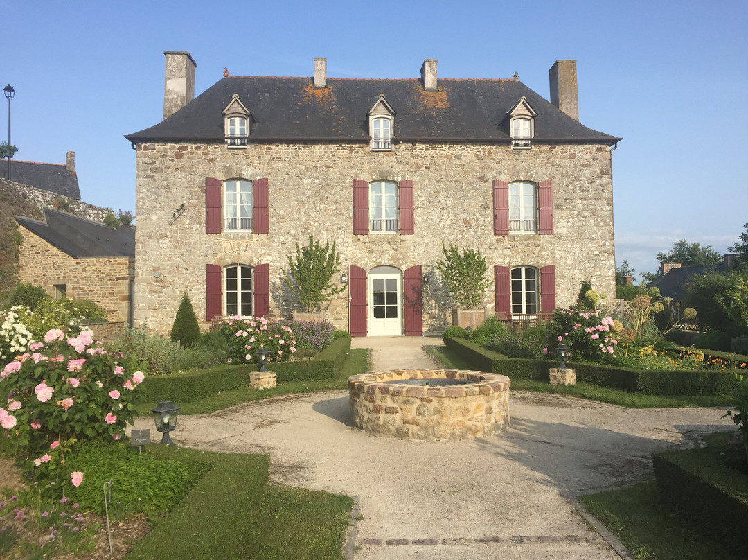 Le Jardin des Simples主图