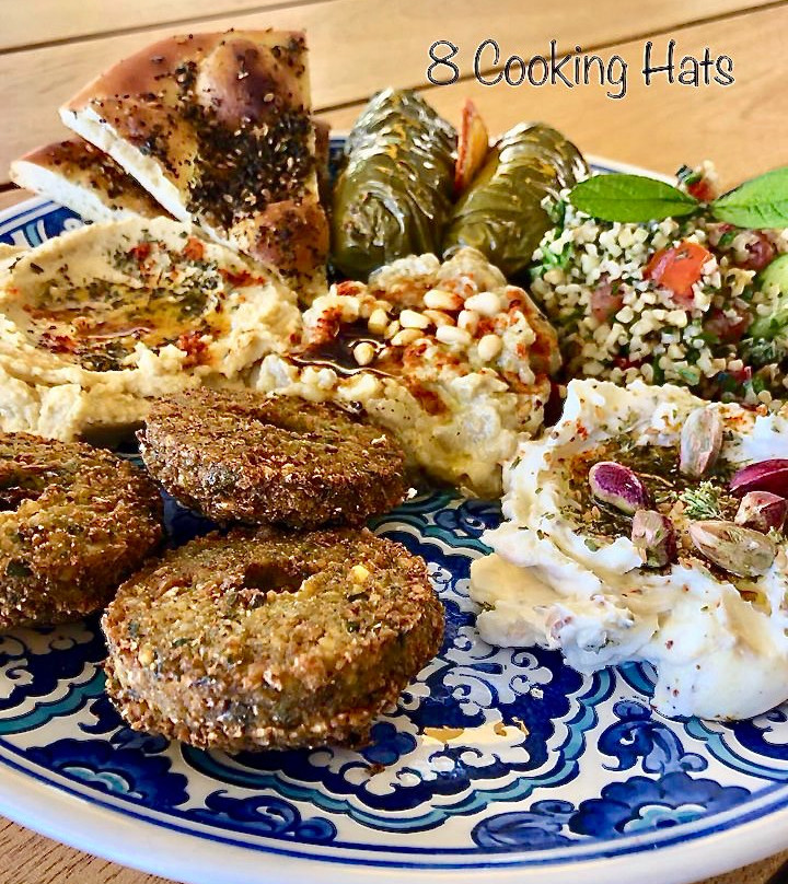 8 Cooking Hats-Tolon必去景点