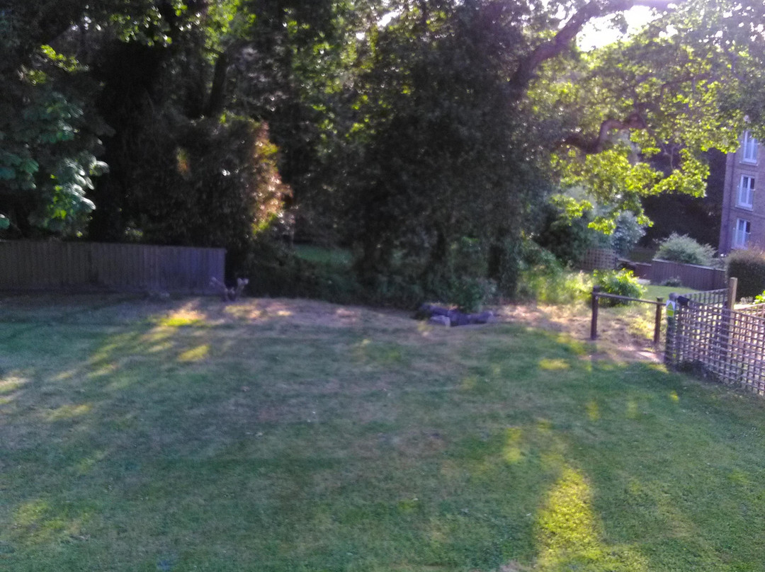 Broadway Park Hotel主图