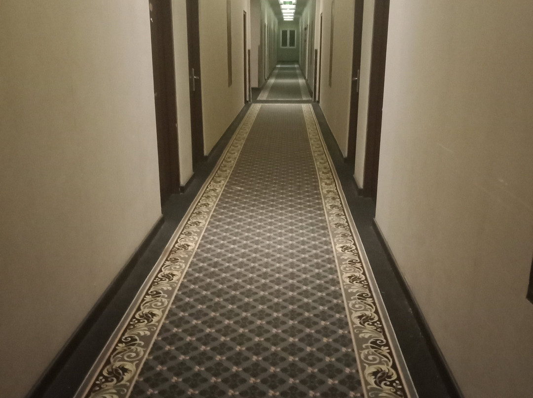 Adhiwangsa Hotel And Convention Solo主图