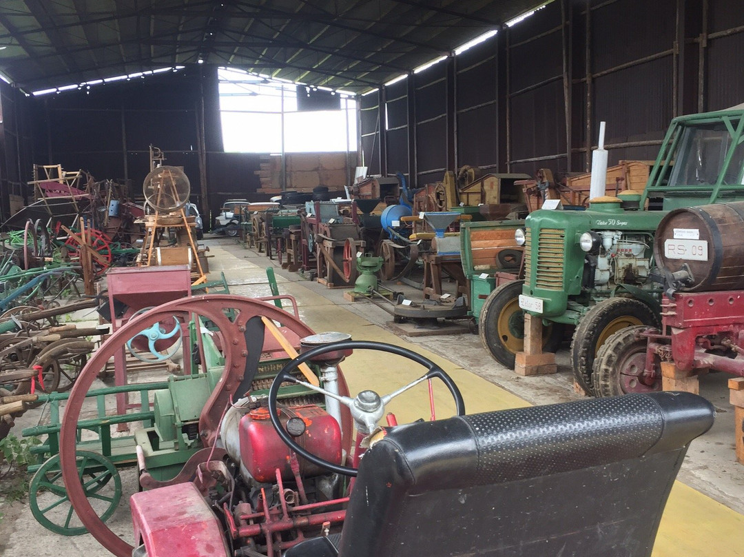 Museum of Historic Vehicles and Agricultural Equipment-Tyn nad Vltavou必去景点