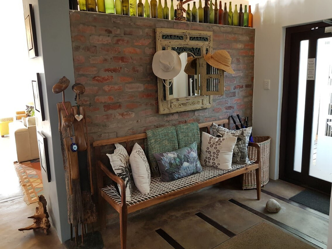 Whalesong Lodge主图