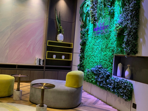 上海虹桥机场漕河泾美居酒店主图