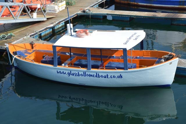 Gairloch Glass Bottom Boat Cruises景点图片