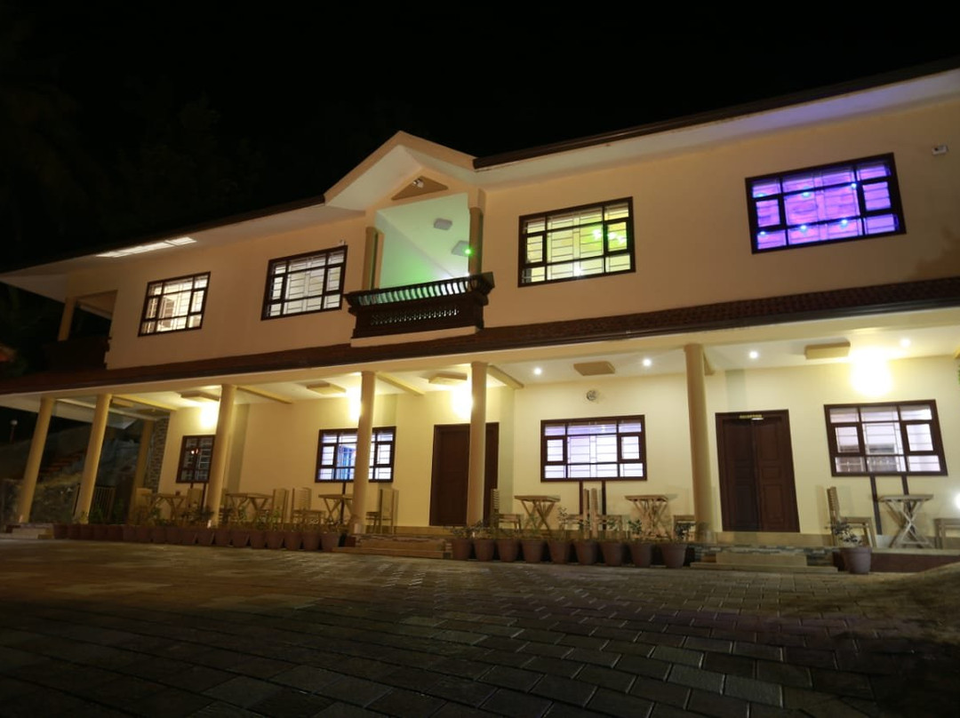 Anns And Toms Lake View Resort主图