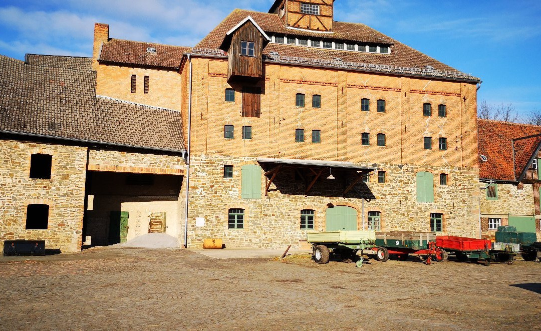 Schloss Hundisburg景点图片