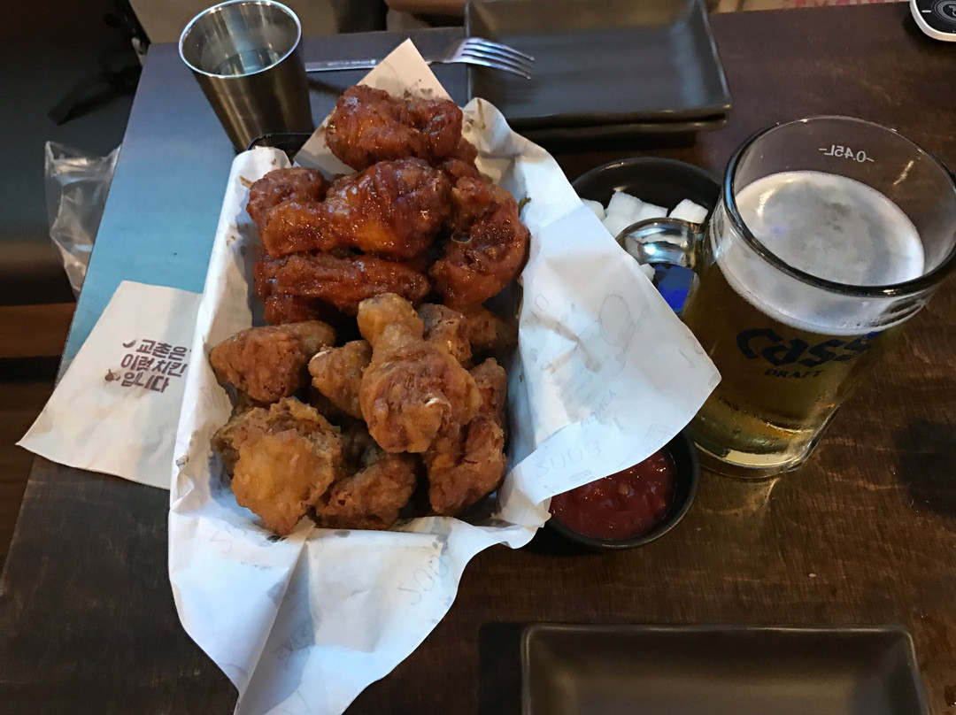교촌치킨 동대문1호점