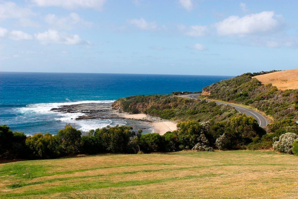 Points South By The Sea主图