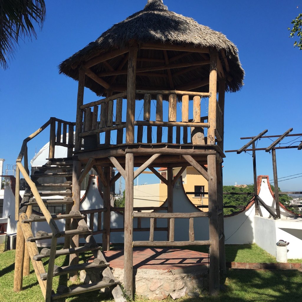 Hill House Mazatlan-官方