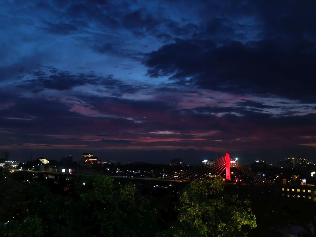 阿斯顿特洛皮卡纳广场酒店主图